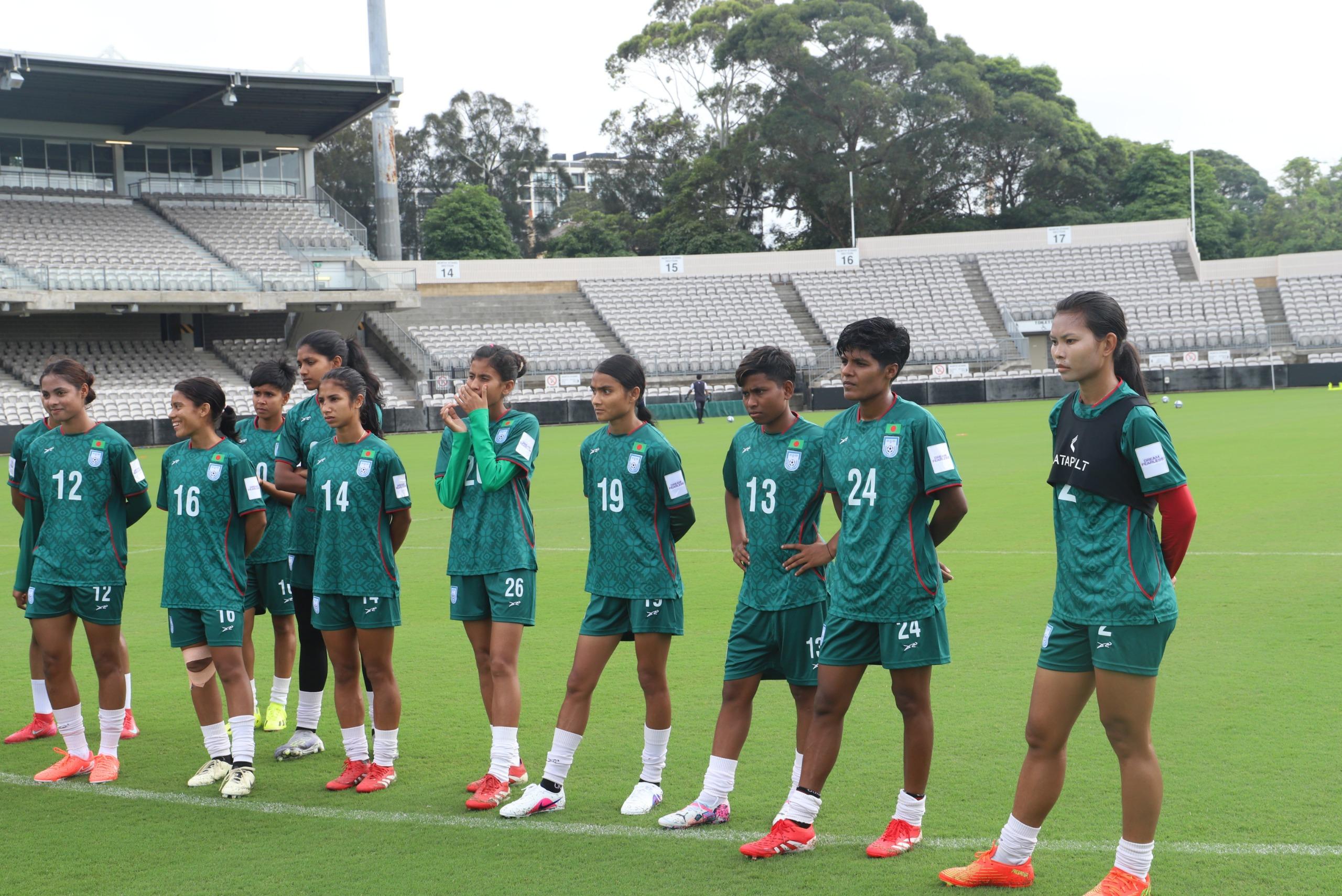 অসম লড়াই, তবু আত্মবিশ্বাসী বাংলাদেশ